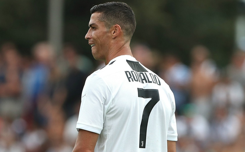 10 Unglaubliche Dinge, die Sie über Cristiano Ronaldo nicht wussten