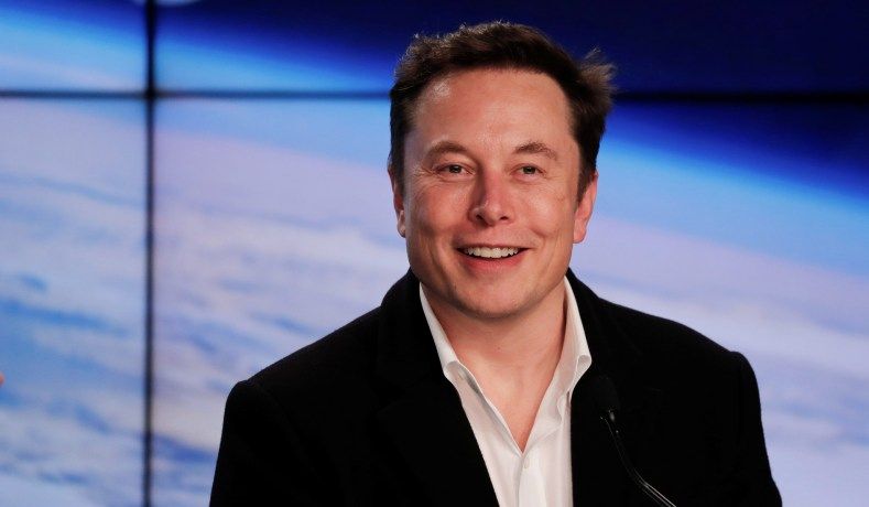 Elon Musk: Biografie, Karriere, Vermögen und Sozialkonten