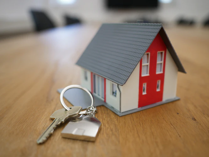 Werde ein Immobilienmakler: Welcher Abschluss ist notwendig?